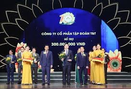 T&T Group ủng hộ Quỹ Hỗ trợ bệnh nhân ung thư 'Ngày mai tươi sáng'