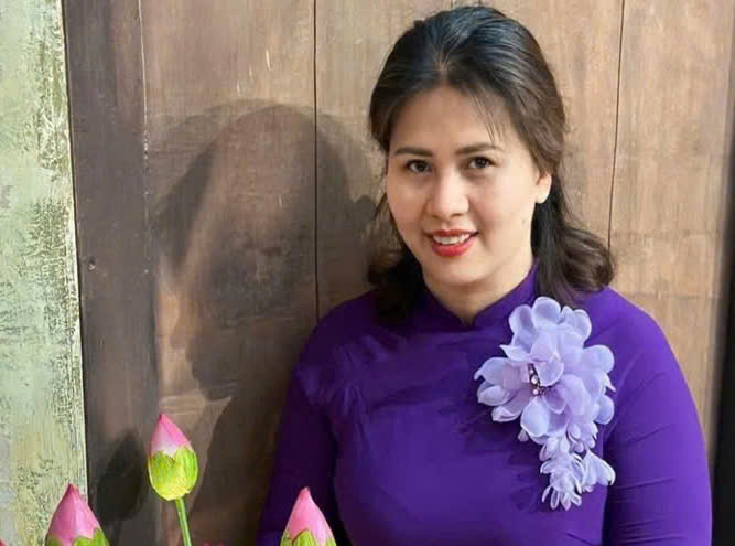 Gương sáng điển hình ngành Giáo dục và Đào tạo quận Hoàng Mai - Cô giáo Phùng Thị Hồng Loan 